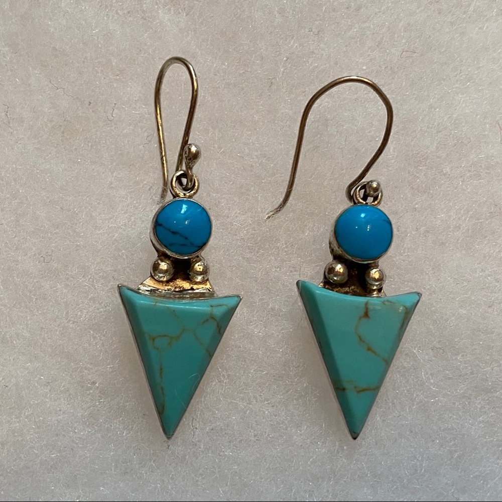 HOB EARRINGS STERLING SILVER 925 TURQUOISE WIRE DROP
